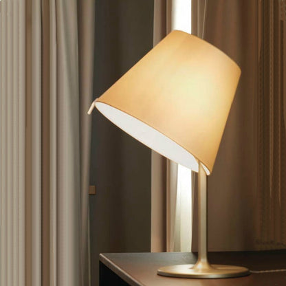 Stalinis šviestuvas ARTEMIDE, Melampo Night